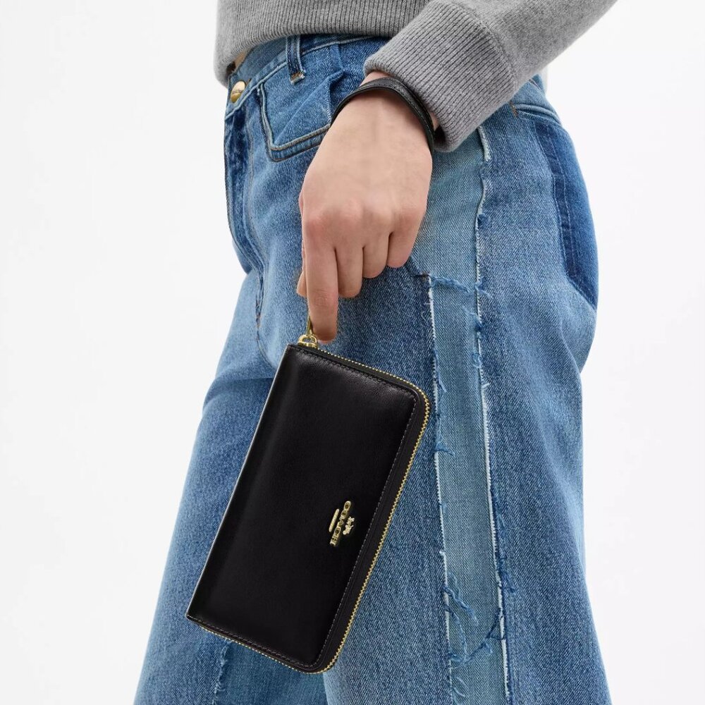 Coach Pebbled Leather Long Zip Around Wallet - Picture 2 of 3